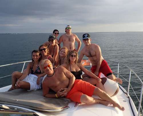 Cayman Luxury Sea Tours - Gallery 1 Cayman Luxury Sea Tours - Gallery 1